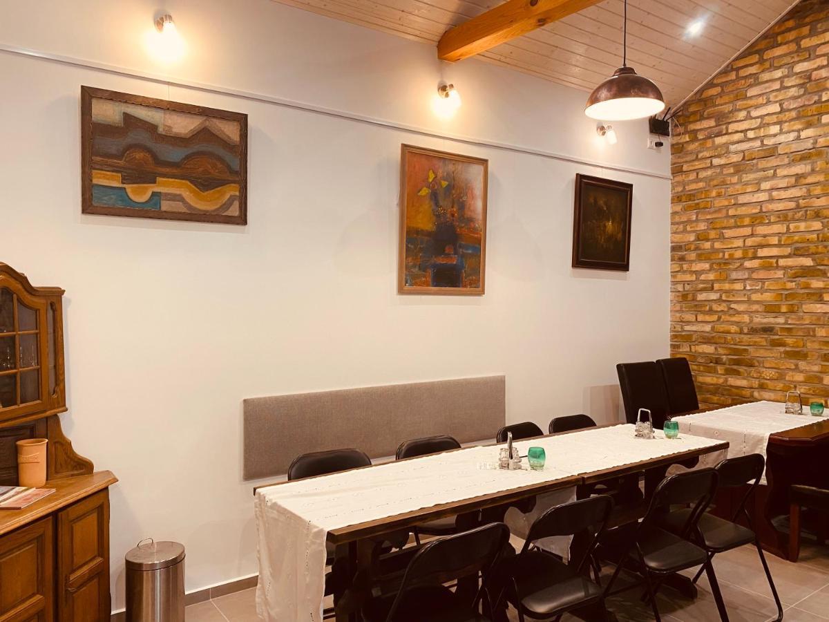 Fonfa Liget Hotel Sénye Екстериор снимка